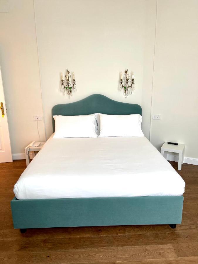 Experience Boutique Hotel - Villa Cimmino 卡斯特拉玛雷帝斯达比亚 外观 照片